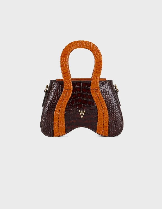 Minimalist Leather Bag For Modern Aesthetics Pera The Best Handbag Deals Are Available Now