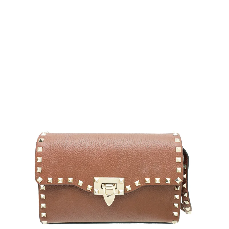 Fashion Sale Valentino Brown Rockstud Flap Small Crossbody Bag Trendy And Timeless Handbags Now On Sale Fashion Sale Valentino Brown Rockstud Flap Small Crossbody Bag Trendy And Timeless Handbags Now On Sale