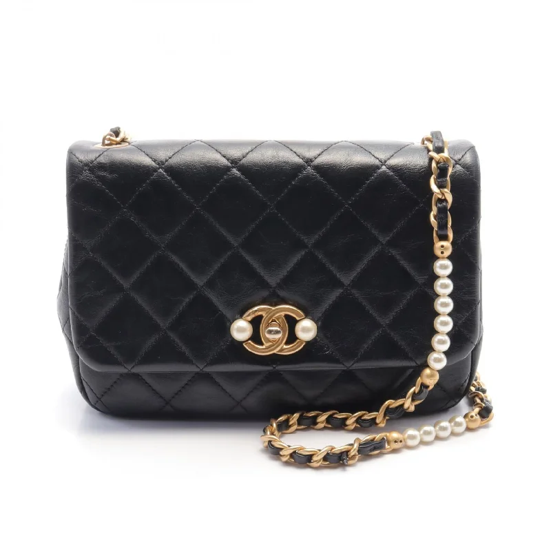 Seasonal Trends Chanel Matelasse Leather Shoulder Bag Black Sleek And Stylish Handbags At Lower Prices Seasonal Trends Chanel Matelasse Leather Shoulder Bag Black Sleek And Stylish Handbags At Lower Prices