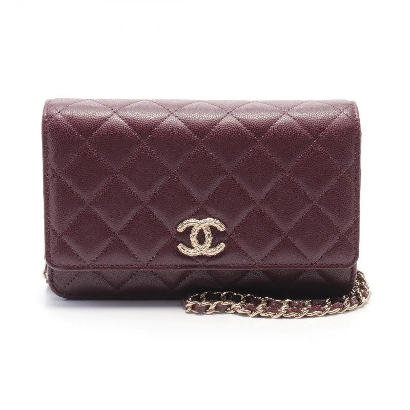 Best-Sellers Chanel Matelasse Leather Shoulder Bag Bordeaux Shoulder Bags, Crossbody Bags, And More On Sale Best-Sellers Chanel Matelasse Leather Shoulder Bag Bordeaux Shoulder Bags, Crossbody Bags, And More On Sale