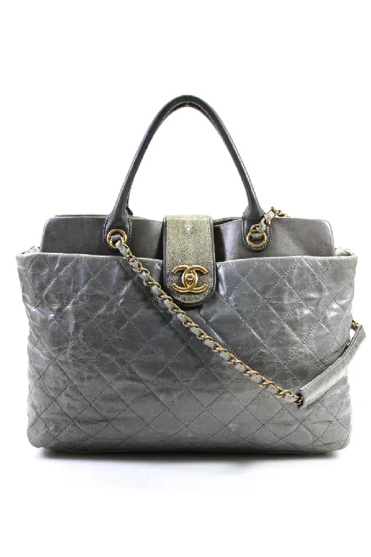 Chanel Womens Quilted CC Turnlock Glazed Calfskin CC Stingray Bindi Tote Handbag