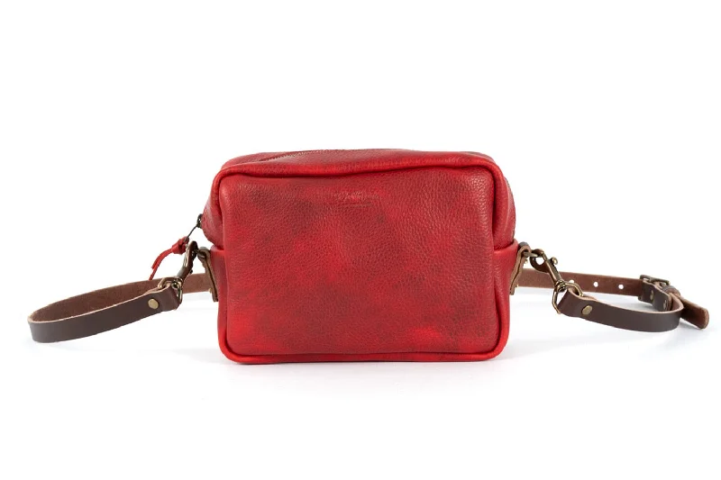 SARAH LEATHER CROSSBODY - LARGE - CRANBERRY