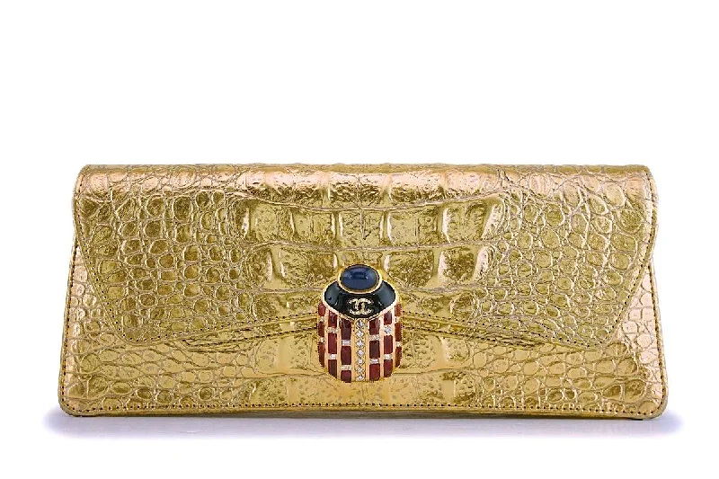 NIB 19A Chanel Gold Crocodile Embossed Limited Evening Clutch Bag Stylish Totes, Special Discounts