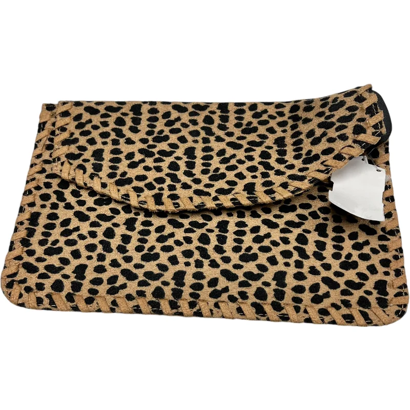 Clutch By Main Street Collection, Size: Large